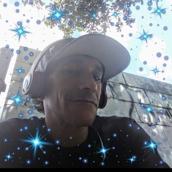 Nuttin honey(atm)... - Picture 5 of 9